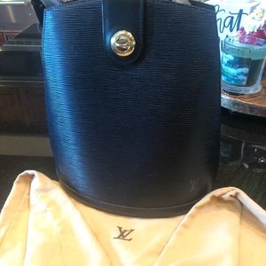 Louis Vuitton Epi Cluny Handbag